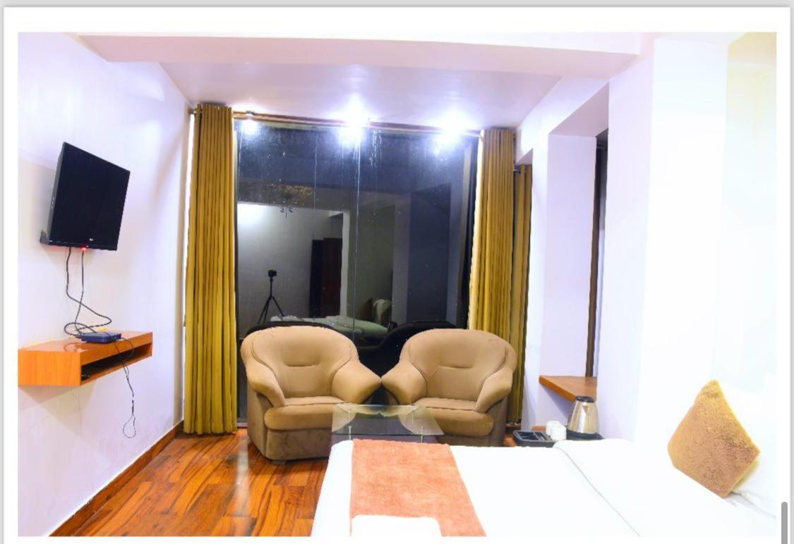 Hotel King Near Drc Parking Darjeeling  Bagian luar foto